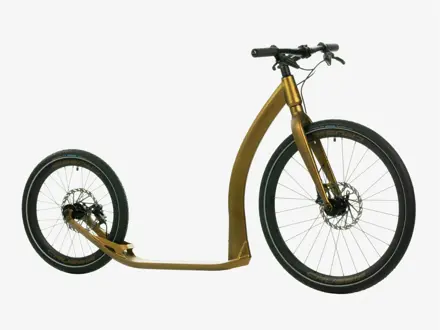 Koloběžka Crussis ONE Cobra Sport 